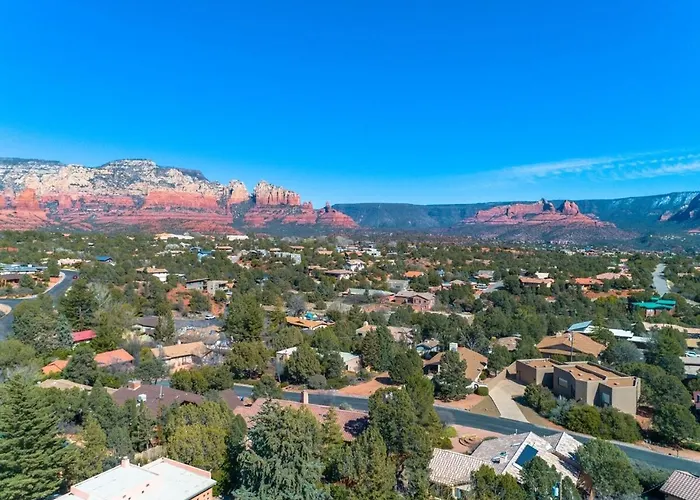 Sage House Modern Retreat Hot Tub, Theater, Gmrm! Holiday home Sedona