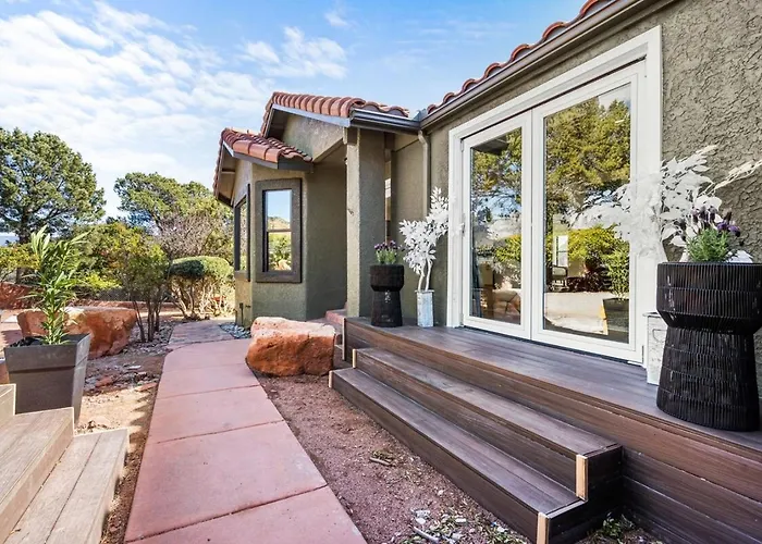 Sage House Modern Retreat Hot Tub, Theater, Gmrm!