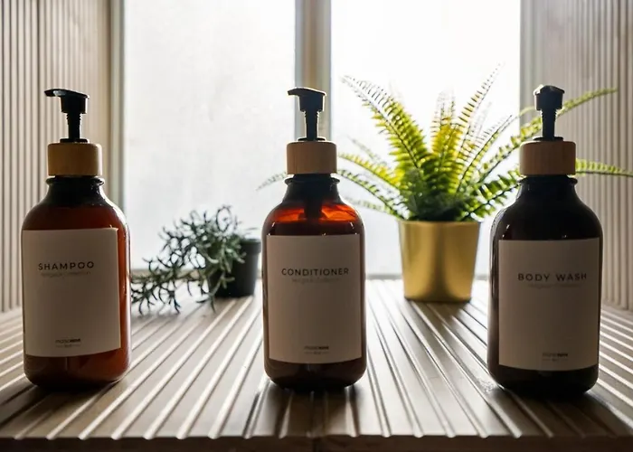 Sage House Modern Retreat Hot Tub, Theater, Gmrm! *